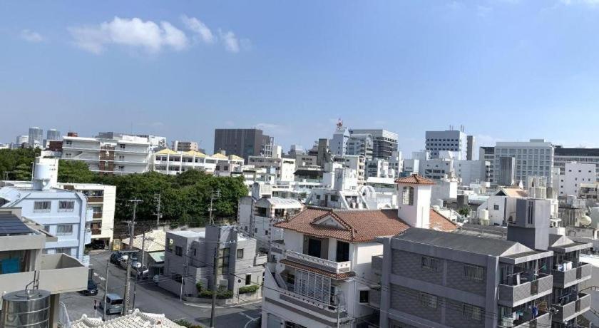 Mr.Kinjo Link In Kume Naha Hotel Exterior foto